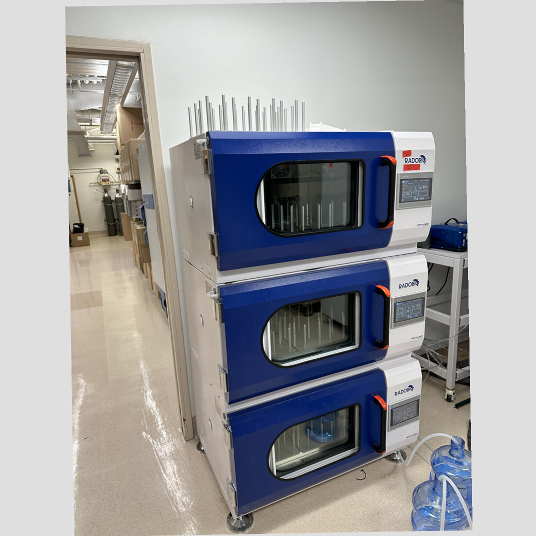 CS160HS High Speed Incubator Shaker | The Scripps Research Institute in the USA